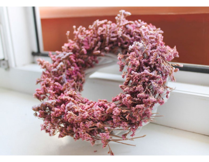 Prútený veniec biely 15cm